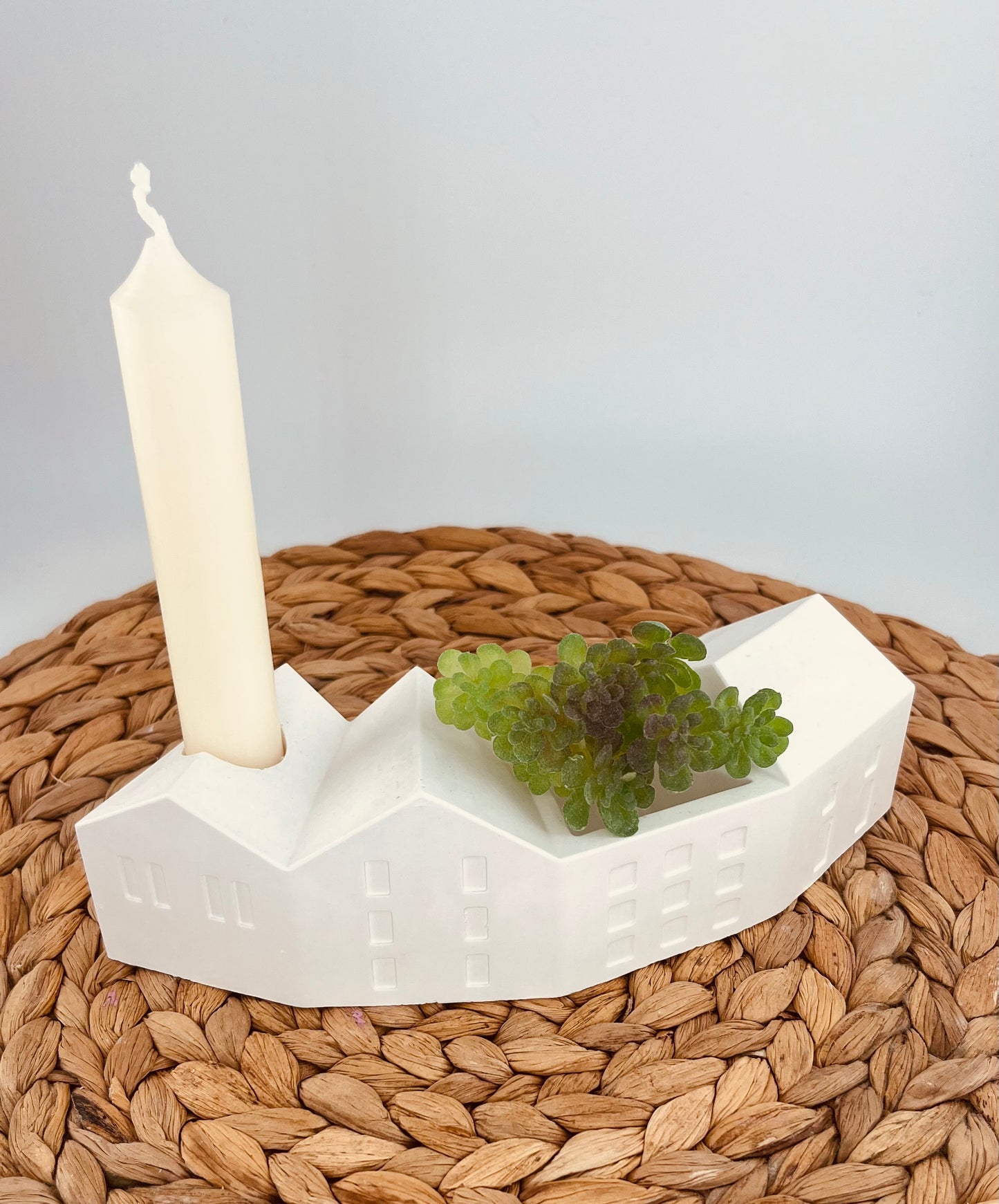 Boho Kerzenhalter „Halfmoon Village“ – Licht in harmonischer Form